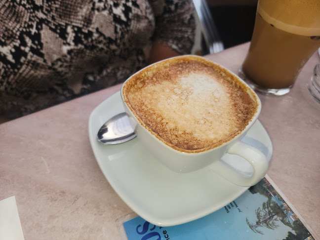 Opinii despre Lefkos Pyrgos Cafe în New York - Hospitality and gastronomy