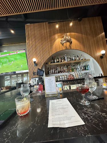 Bar Moore - Hospitality and gastronomy