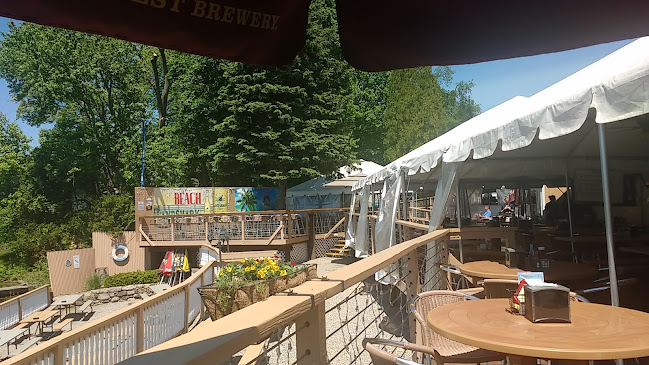 292 Candlewood Lake Rd, Brookfield, CT 06804