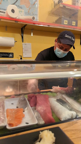 Tanoshi Sushi Sake Bar - Hospitality and gastronomy