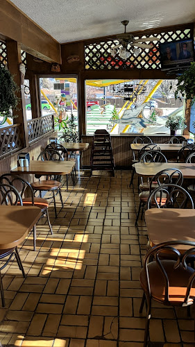 Skippers Restaurant - Wheeling