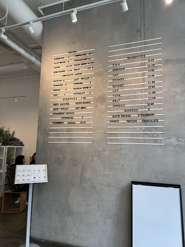 10451 NE 2nd St, Bellevue, WA 98004