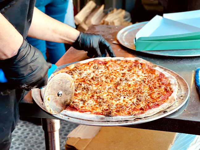 Billy Bricks - Lombard Yorktown - Lombard