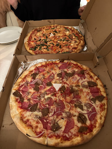 Opinii despre Giorgio's Pizzeria în San Francisco - Hospitality and gastronomy