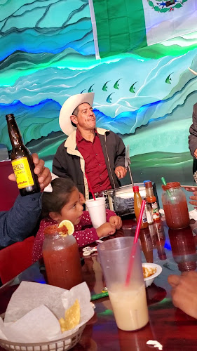 Opinii despre El Cevichazo Restaurant în Palmdale - Hospitality and gastronomy