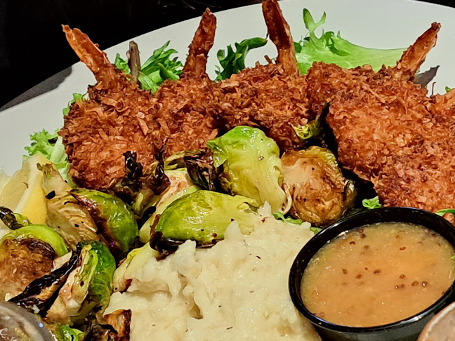 Reviews of The Fish Peddler Restaurant on Foss Waterway in Tacoma - Hospitality and gastronomy