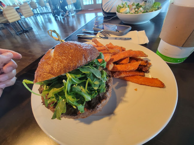 Comentarii opinii despre Springs Cafe