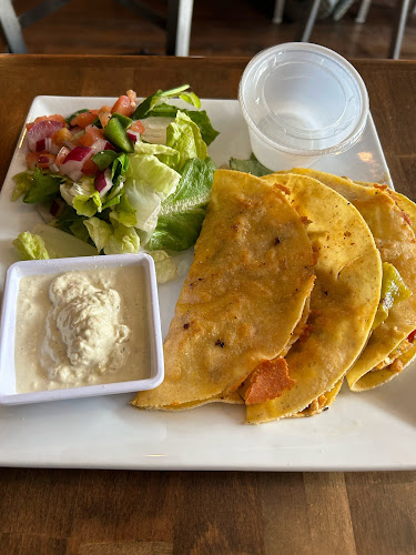 Red Door on Main - Clovis