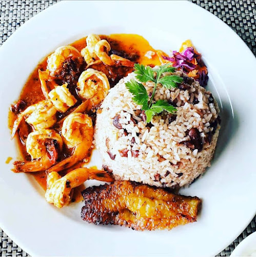 Comentarii opinii despre The Blue Hole Restaurant Belizean Caribbean Cuisine