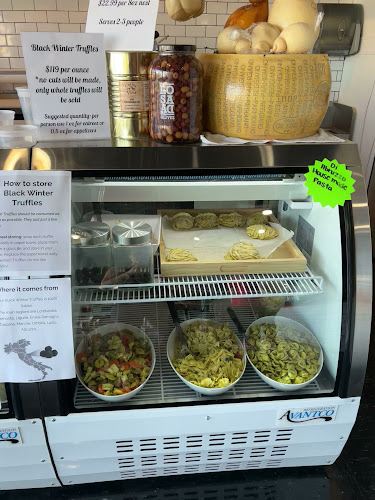 Di Abruzzo Italian Market - Hospitality and gastronomy