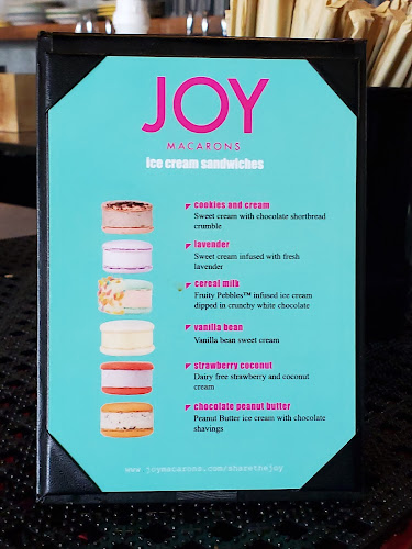 Comentarii opinii despre Social Pie