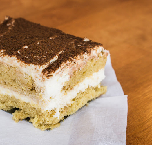 Arrosto Delicatessen - Hospitality and gastronomy