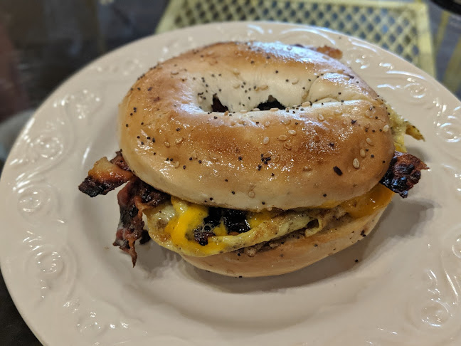 Pour @ 322 Coffee - Hospitality and gastronomy