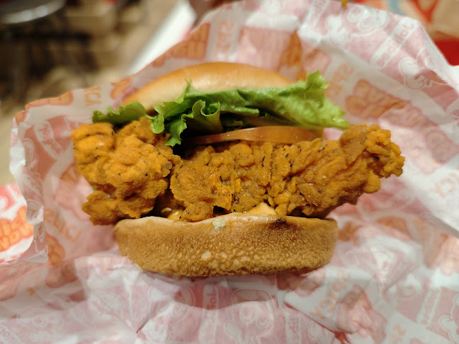 Comentarii opinii despre Jollibee