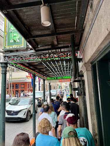 Felix's Restaurant & Oyster Bar - New Orleans