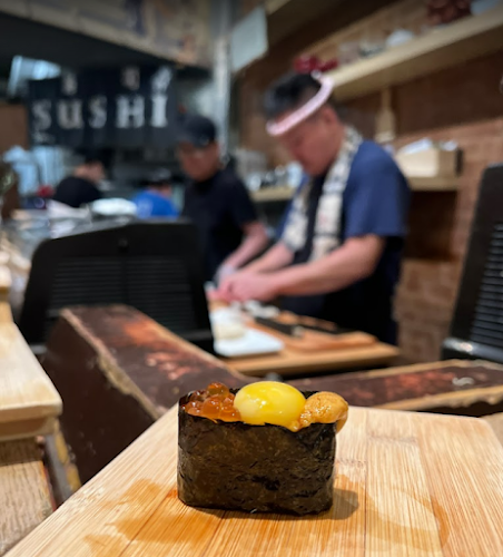 Tanoshi Sushi Sake Bar - New York