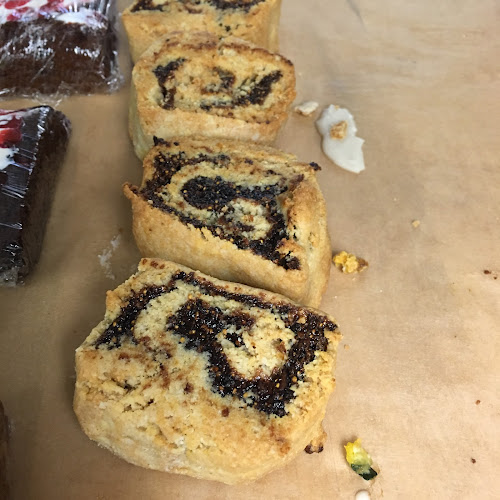 10420 Kingston Pike suite g, Knoxville, TN 37922