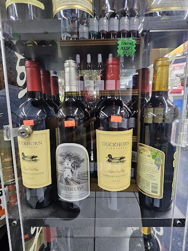 Ruben's Liquors - Miami Beach