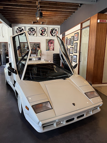 300 NW 26th St, Miami, FL 33127