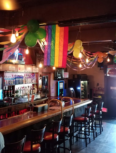 White Horse Inn - Oakland