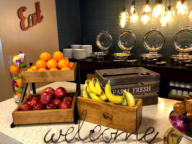 PY Kitchen + Wine Garden - Hospitality and gastronomy