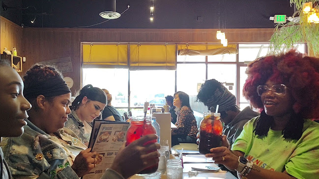 Reviews of Huckleberry's Breakfast & Lunch in Sacramento - Hospitality and gastronomy