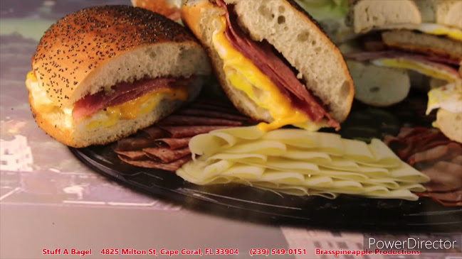 Opinii despre STUFF-A-BAGEL DELI-BAKERY în Cape Coral - Hospitality and gastronomy