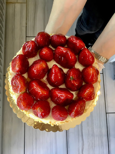 Opinii despre Lefkos Pyrgos Cafe în New York - Hospitality and gastronomy