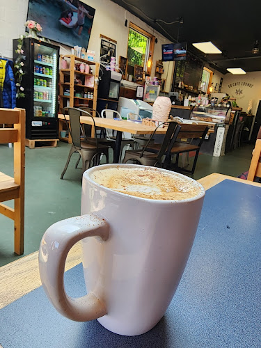 1447 N American St, Philadelphia, PA 19122