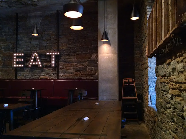 Comentarii opinii despre Bushel & Peck