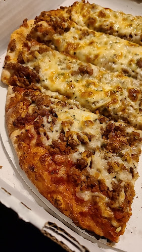 1601 W 3rd St, Davenport, IA 52802