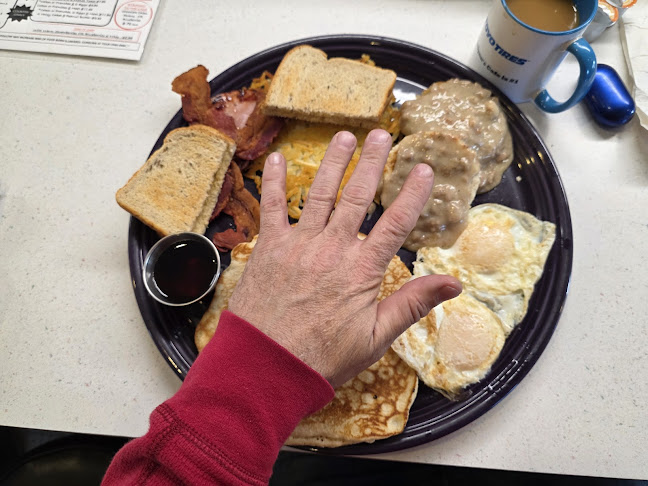 Comentarii opinii despre Raelynn’s Cafe