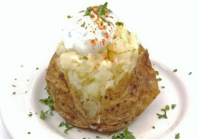 The Fox & Hounds Restaurant & Tavern