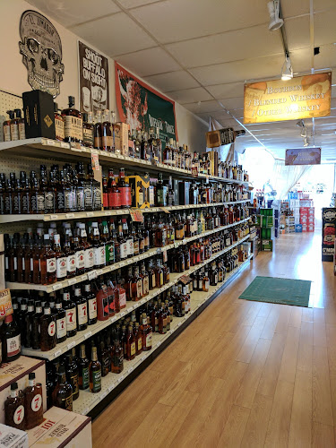 Ez In & Out Wine & Liquor - Hospitality and gastronomy