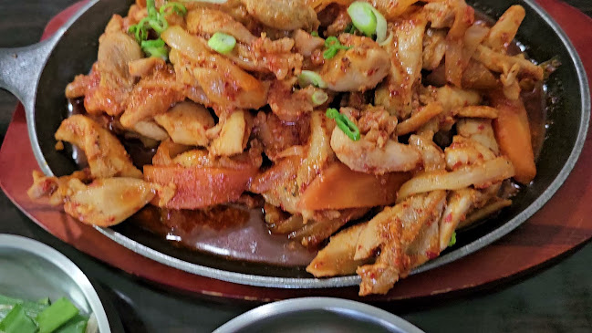 Opinii despre Happy House Korean Restaurant în Augusta - Hospitality and gastronomy