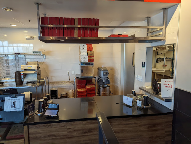 Pie Five Pizza - Hospitality and gastronomy