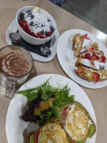 1413 W 14 Mile Rd, Madison Heights, MI 48071