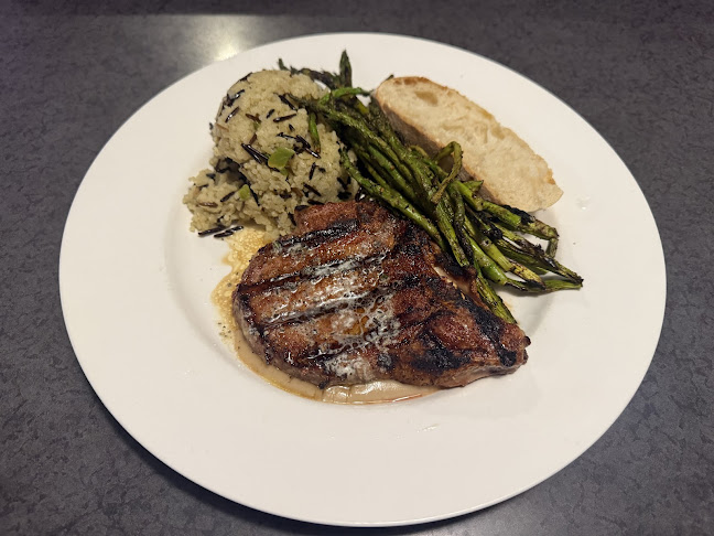 Comentarii opinii despre Kahootz Steak & Alehouse