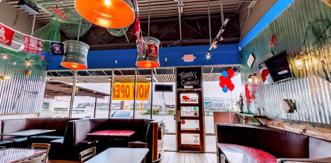 Happy Crawfish - Hospitality and gastronomy