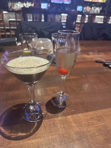 Opinii despre Red Rocks Cafe: Birkdale Village în Huntersville - Hospitality and gastronomy