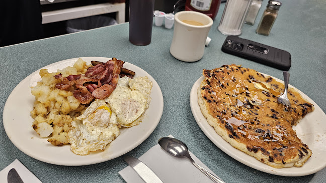 Opinii despre Al's Place în Woonsocket - Hospitality and gastronomy