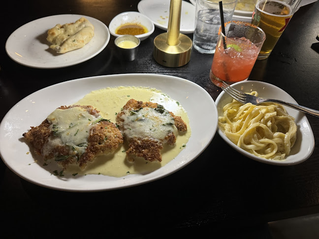 1295 Arrington Rd, College Station, TX 77845