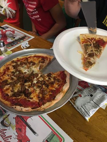 1110 New York Ave, St Cloud, FL 34769