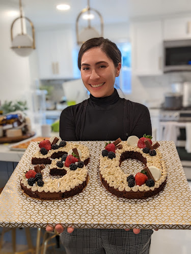 Cynthia's Cakes - Hospitality and gastronomy