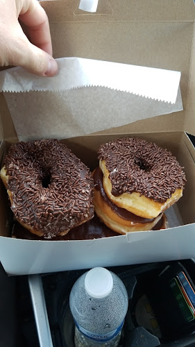 Jo Ann's Donuts & Ice Cream - Broadview Heights