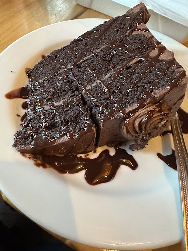 Opinii despre The Fox & Hounds Restaurant & Tavern în Hubertus - Hospitality and gastronomy