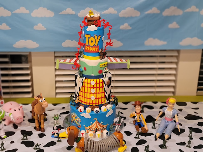 Wanna's Cakes & Cupcakes - Coral Springs