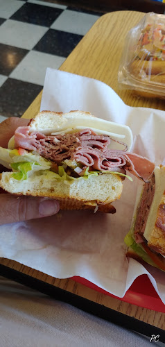 Comentarii opinii despre Parma Delicatessen