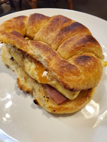 322 E Main St, Belleville, IL 62220