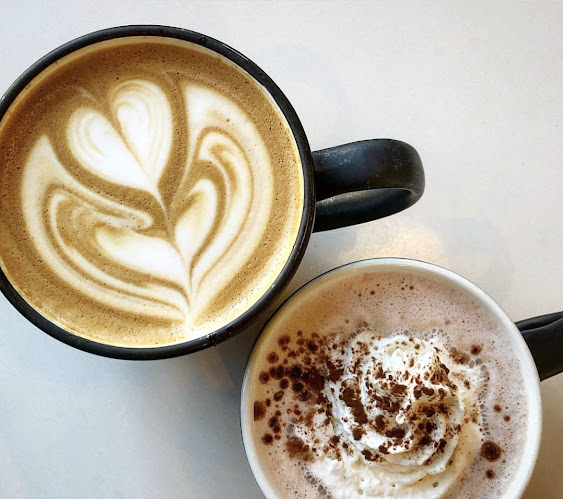 Claddagh A Wee Shop - Hospitality and gastronomy